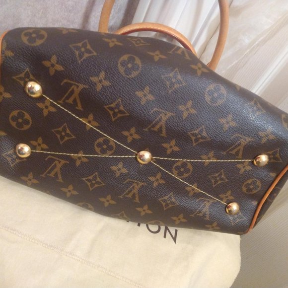 Louis Vuitton Monogram Tivoli PM - Picture 6 of 14